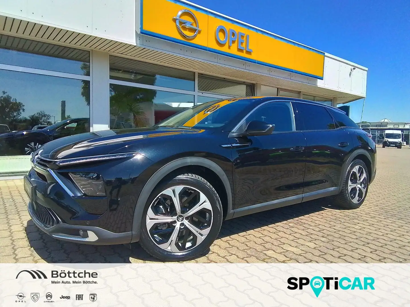 Citroen C5 X 1.6 Hybrid Zwart - 1