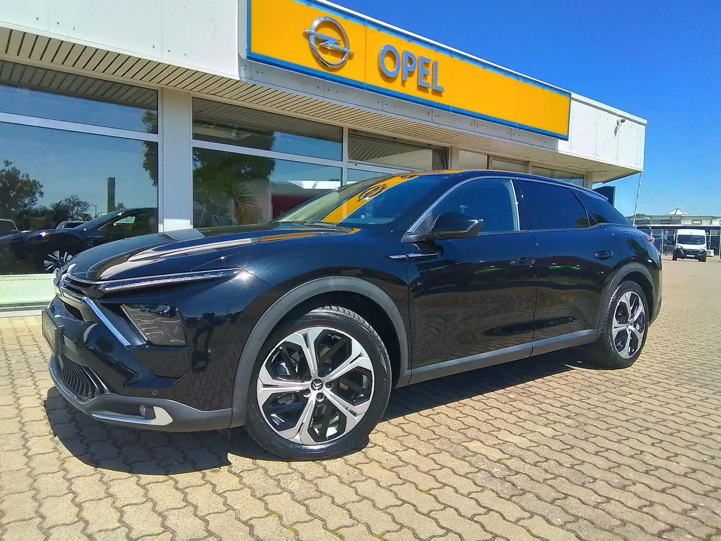 Citroen C5 X 1.6 Hybrid Zwart - 2