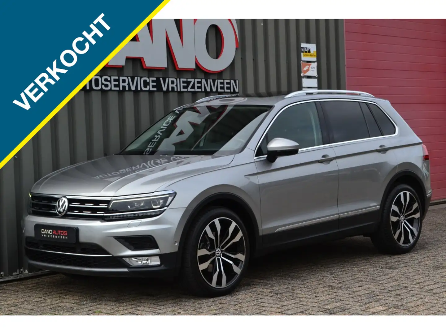 Volkswagen Tiguan 1.4 TSI ACT DSG Highline LED/Camera/ACC/20'' inch Gris - 1