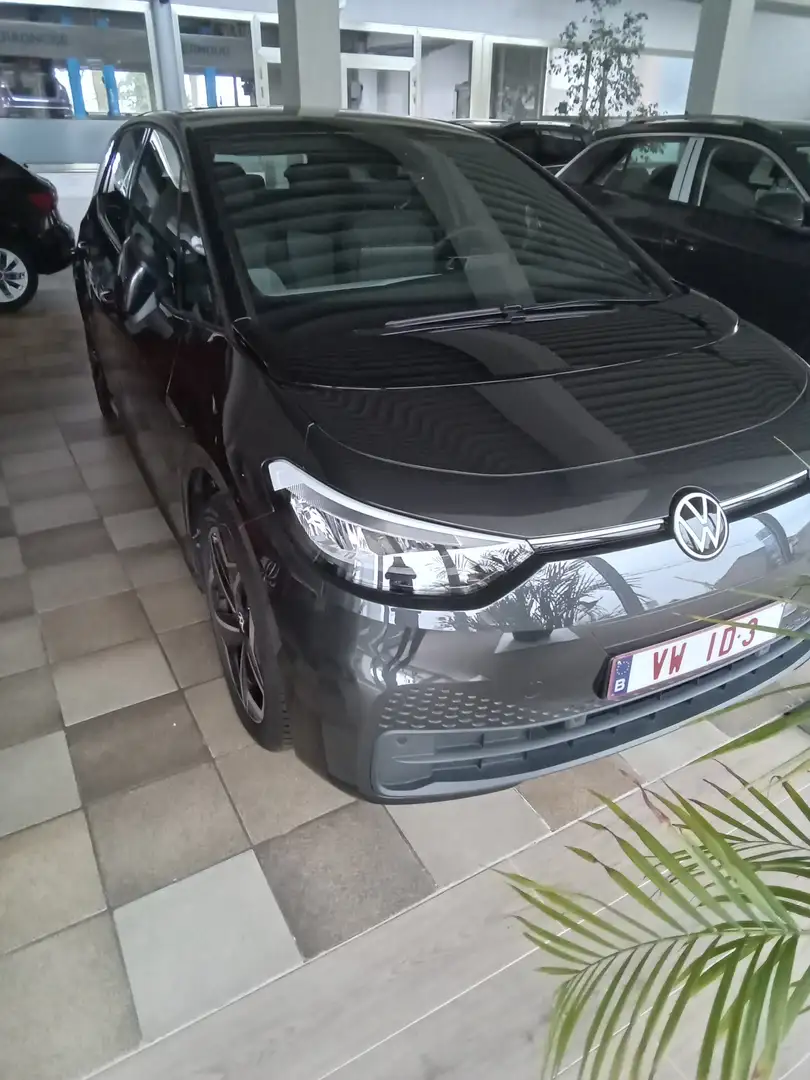 Volkswagen ID.3 58 kWh Active Pro Performance Grijs - 1