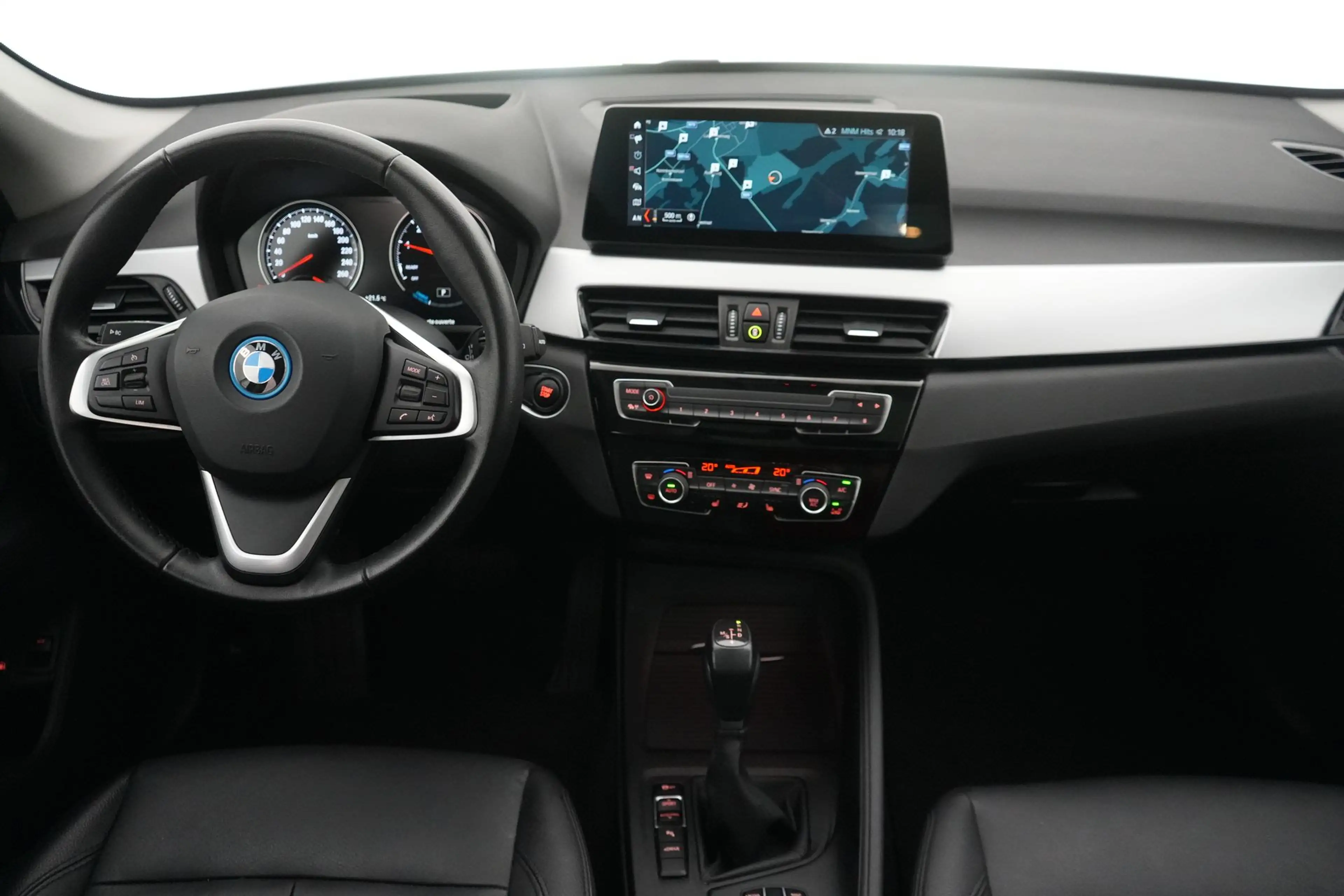 BMW X1 1.5 xDrive25e PHEV Business+ LEDER/CUIR LED GPS PD — photo 13