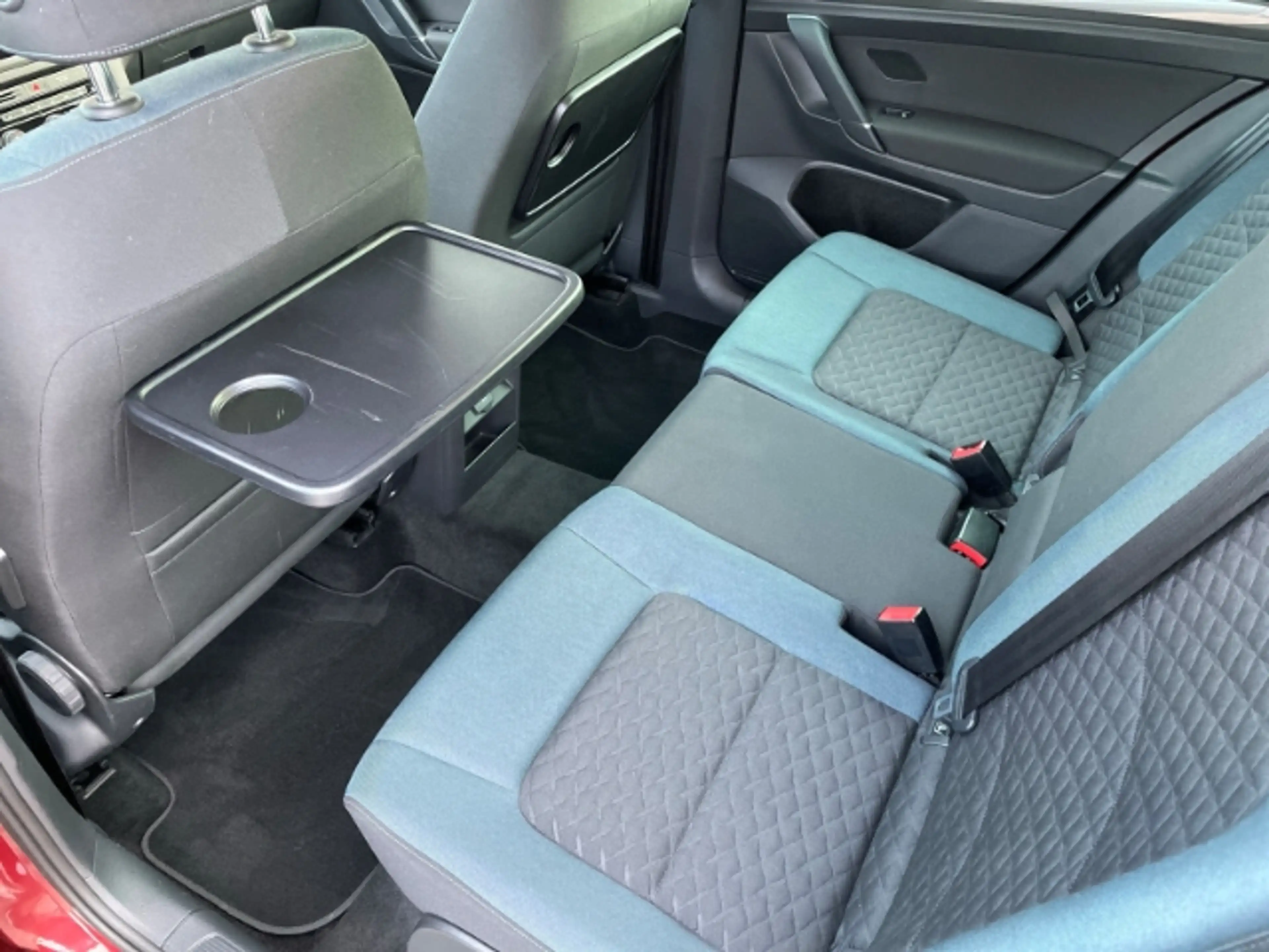 Volkswagen Golf Sportsvan VII 1.0 TSI IQ DRIVE Navi, Sitzheizung, Einparkhil — photo 7