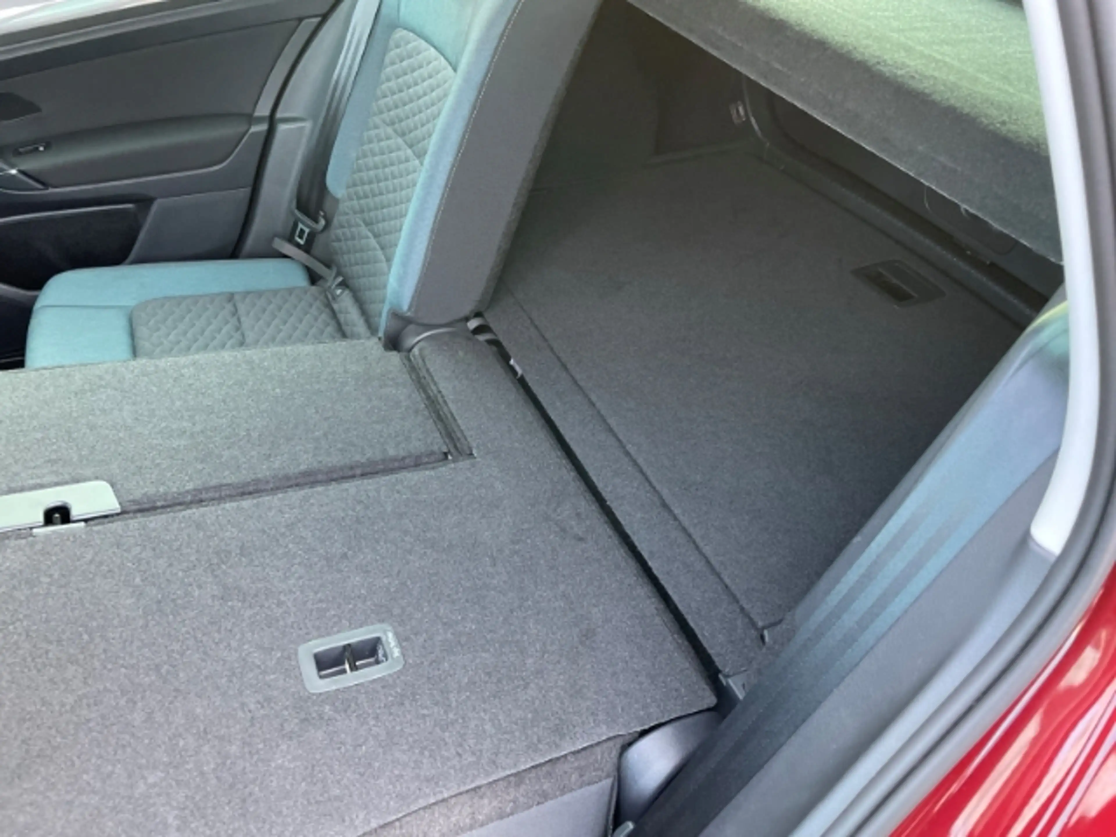 Volkswagen Golf Sportsvan VII 1.0 TSI IQ DRIVE Navi, Sitzheizung, Einparkhil — photo 9
