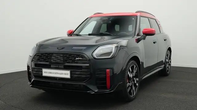 MINI JCW Countryman All4 John Cooper Works Trim