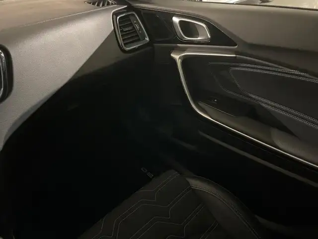 Kia Ceed view 8
