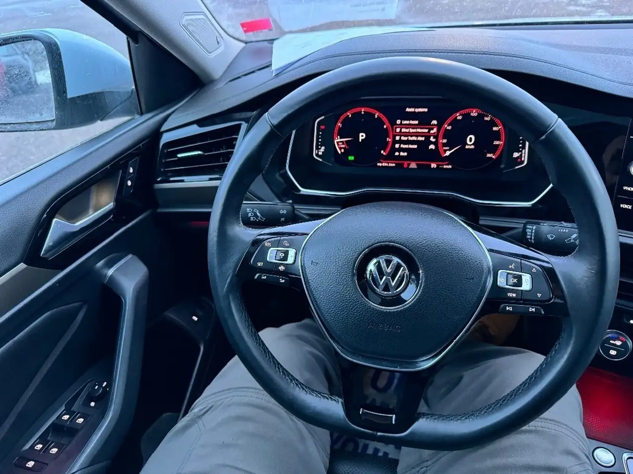 Volkswagen Jetta снимка Volkswagen Jetta