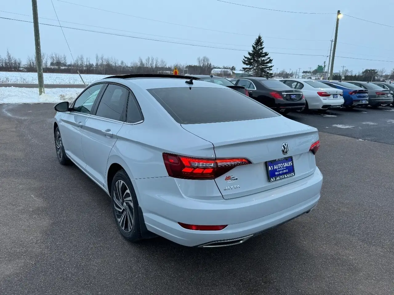 Volkswagen Jetta снимка Volkswagen Jetta