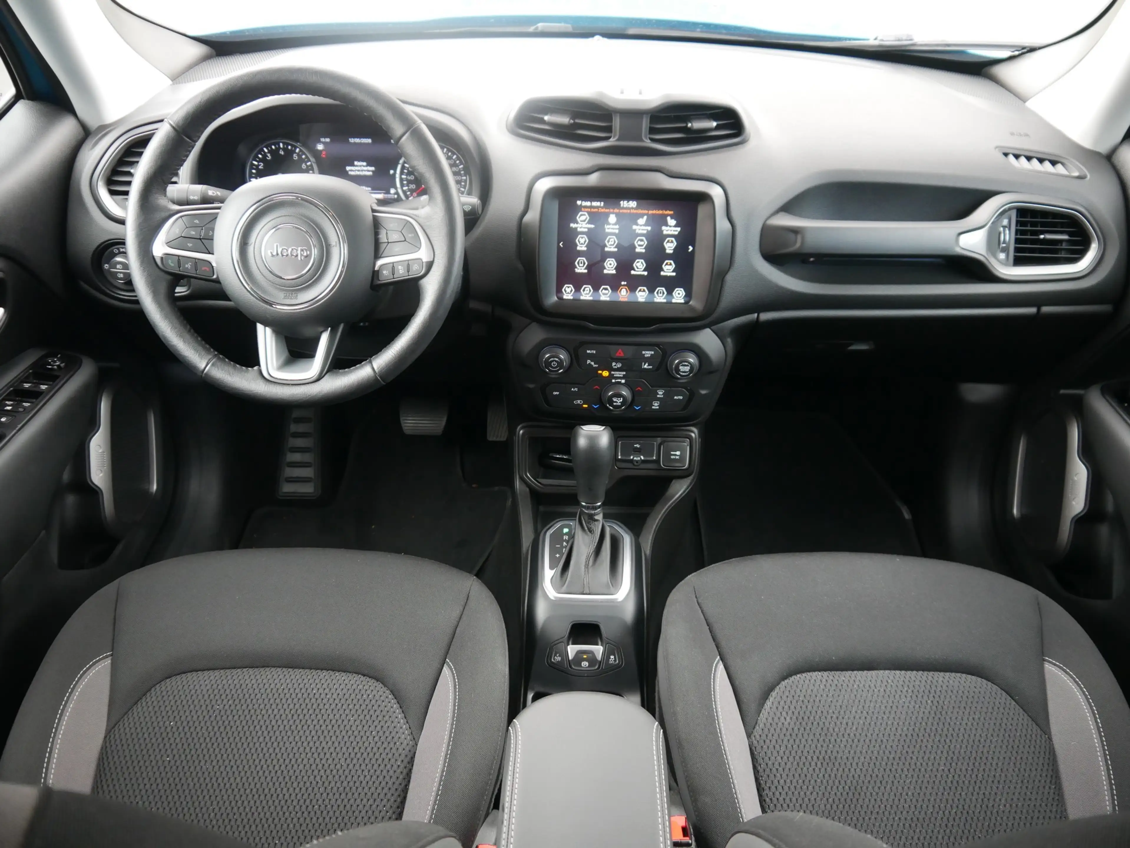 Jeep Renegade 1.5 M-Hybrid LED Navi ACC Kamera AHK — photo 13