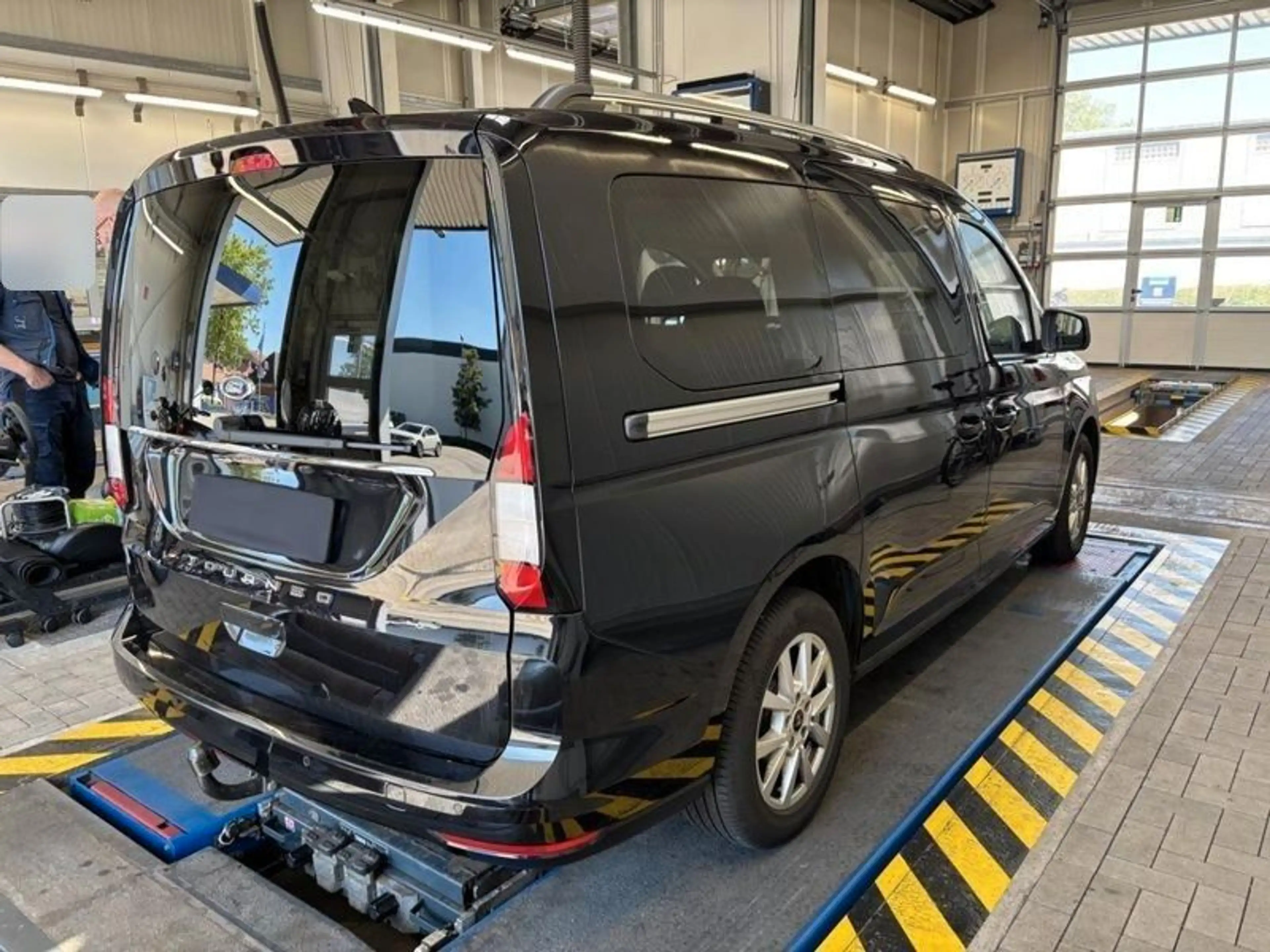 Ford Grand Tourneo Connect Titanium 7-Sitze+Sitzhzg — photo 4
