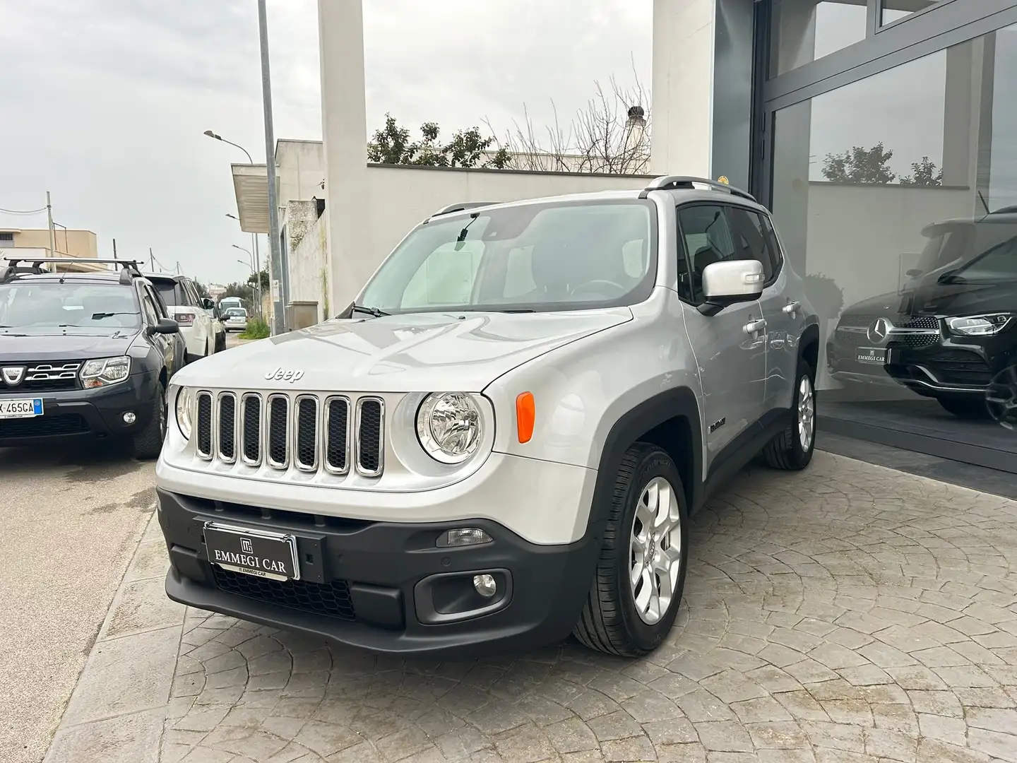 Jeep Renegade 1.6 MJ LIMITED PELLE/NAVI Km110.000-12/2017 Argent - 2