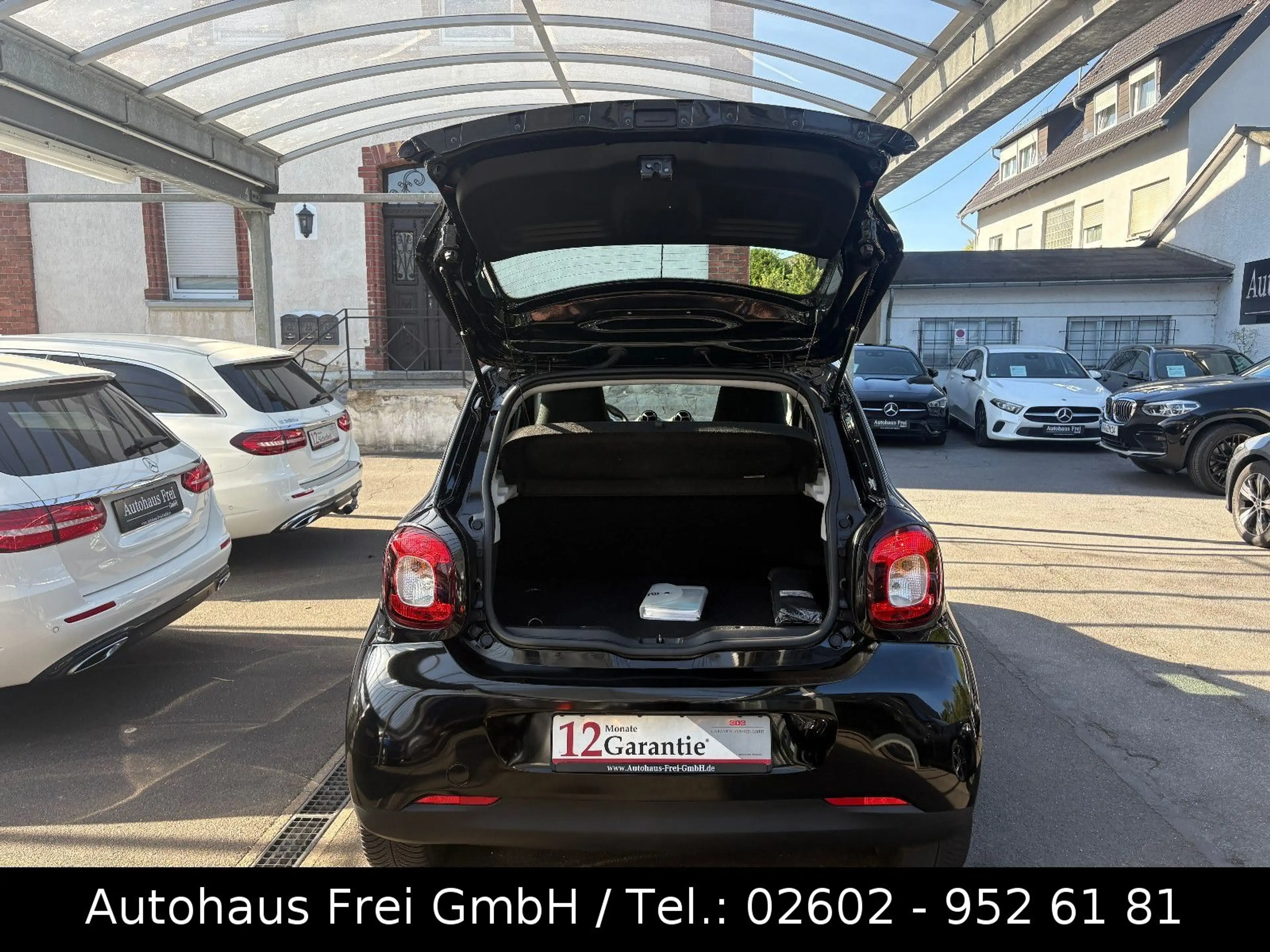 smart forFour electric drive EQ 1-HAND*TEMPOMAT*SITZHE — photo 9