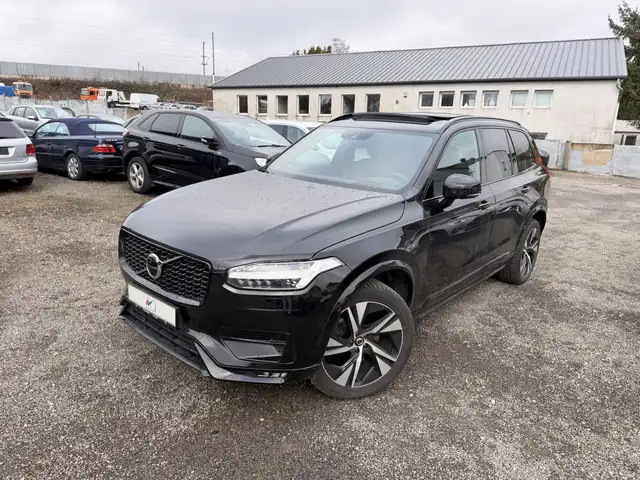Volvo XC90 B5 AWD 235 R Design