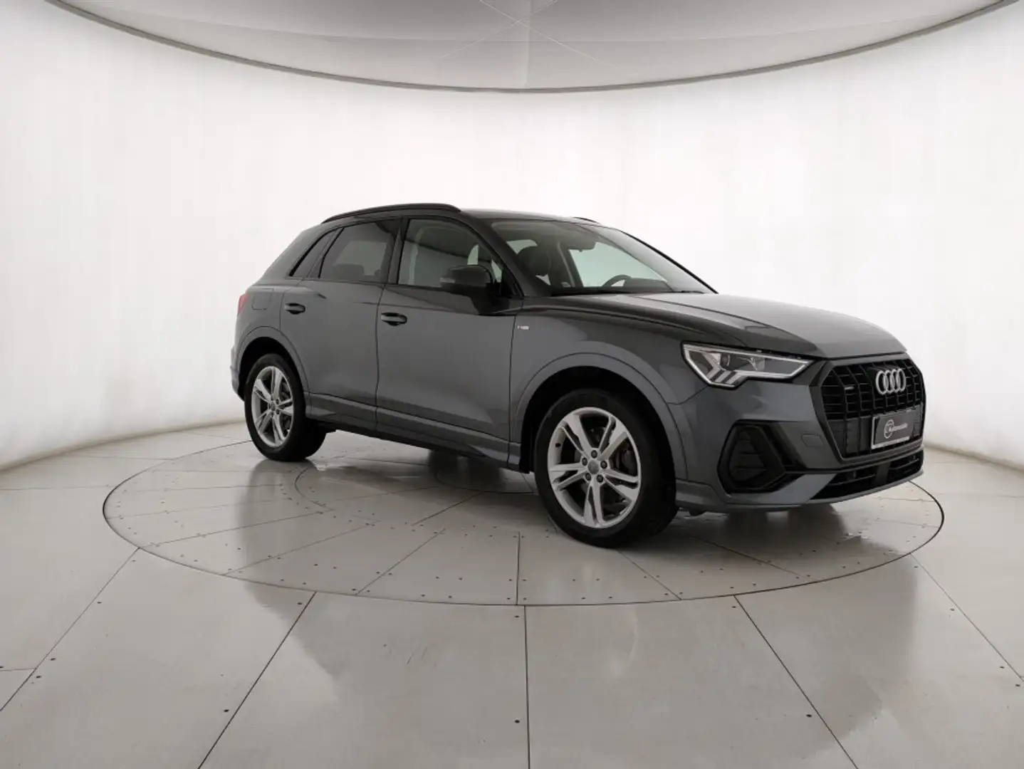 Audi Q3 Q3 45 2.0 tfsi S line edition quattro s-tronic Grau - 1