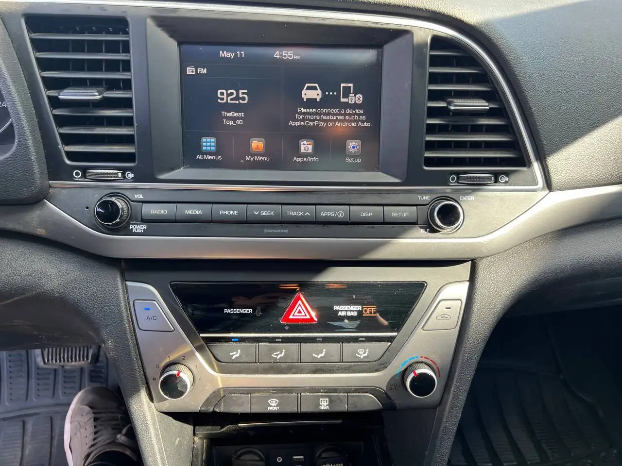 Hyundai ELANTRA снимка Hyundai ELANTRA