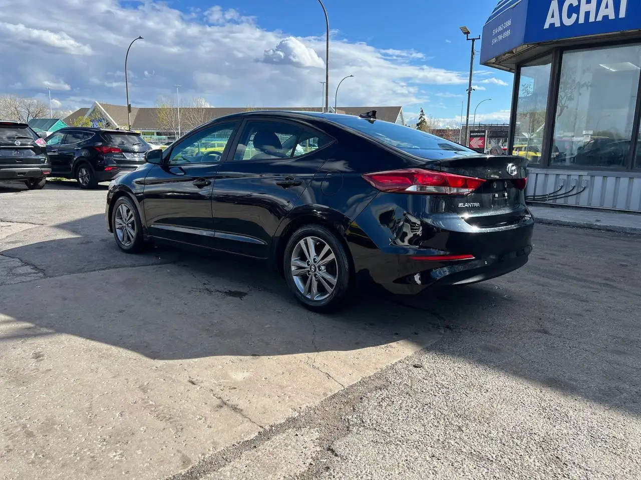 Hyundai ELANTRA снимка Hyundai ELANTRA