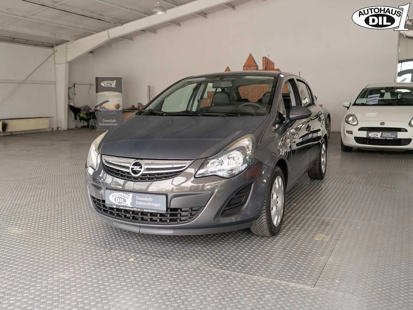 Opel Corsa 5-Türer 1.4 16V Selection Gris - 2