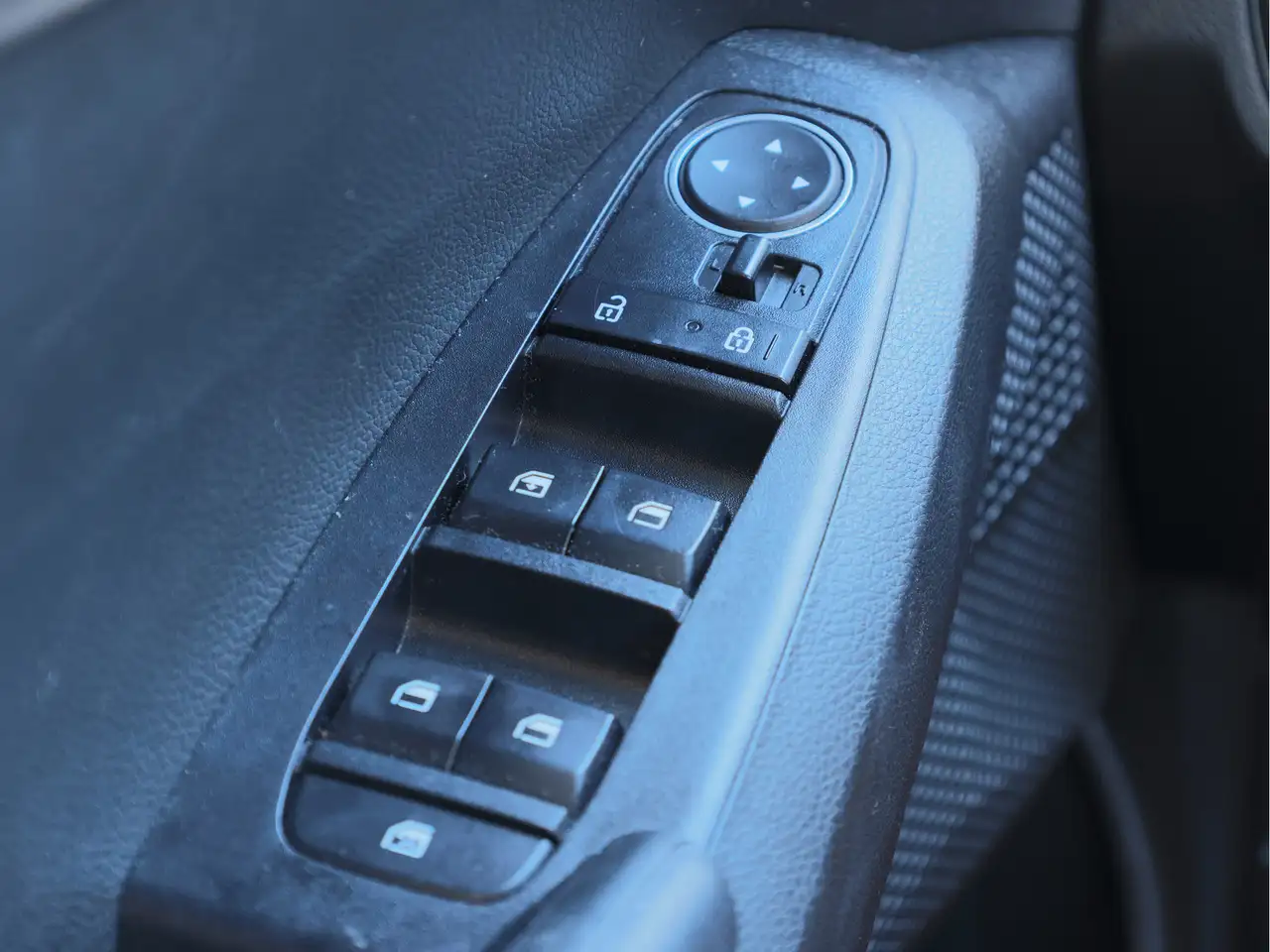 Kia Seltos снимка Kia Seltos