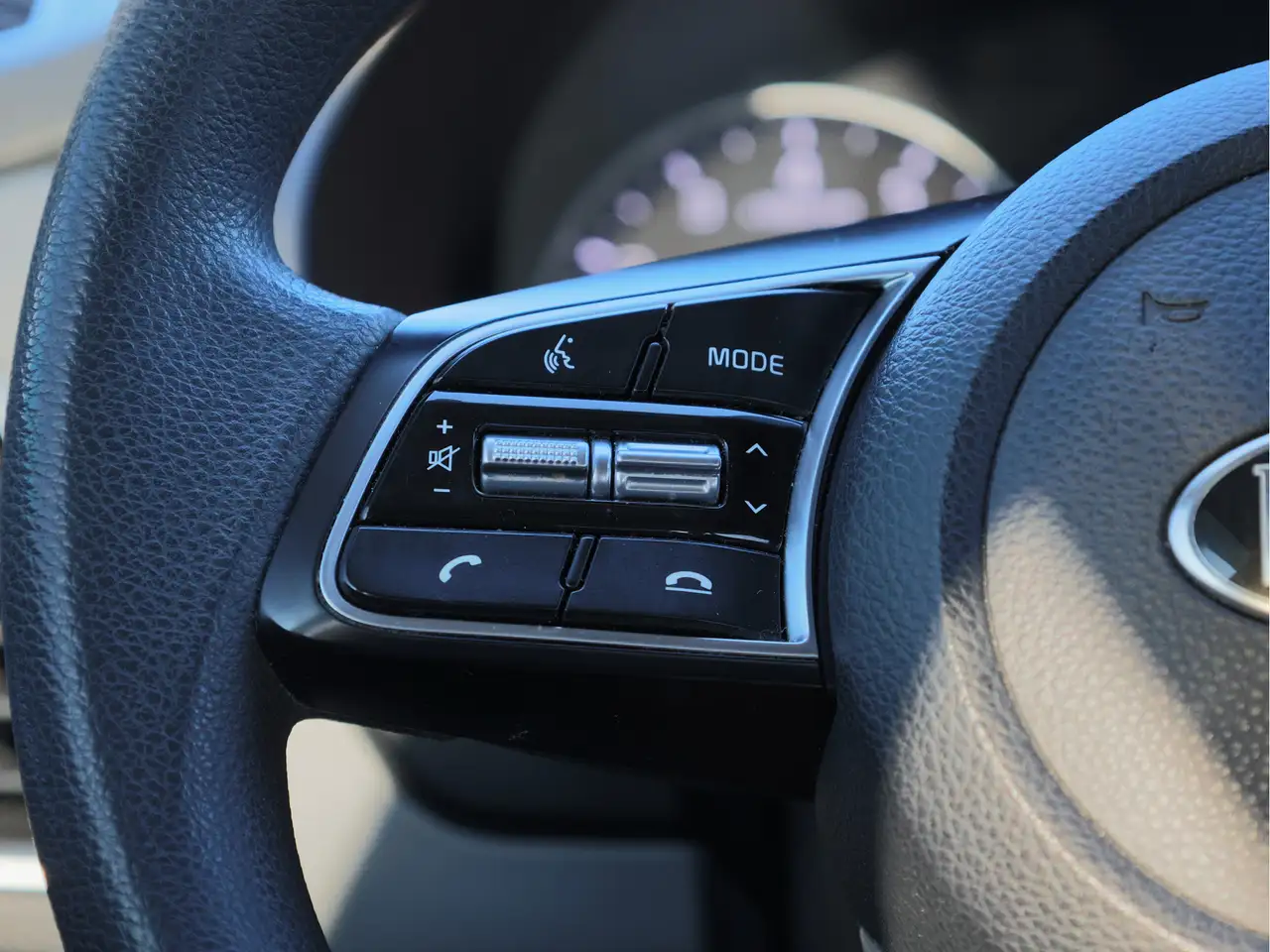 Kia Seltos снимка Kia Seltos
