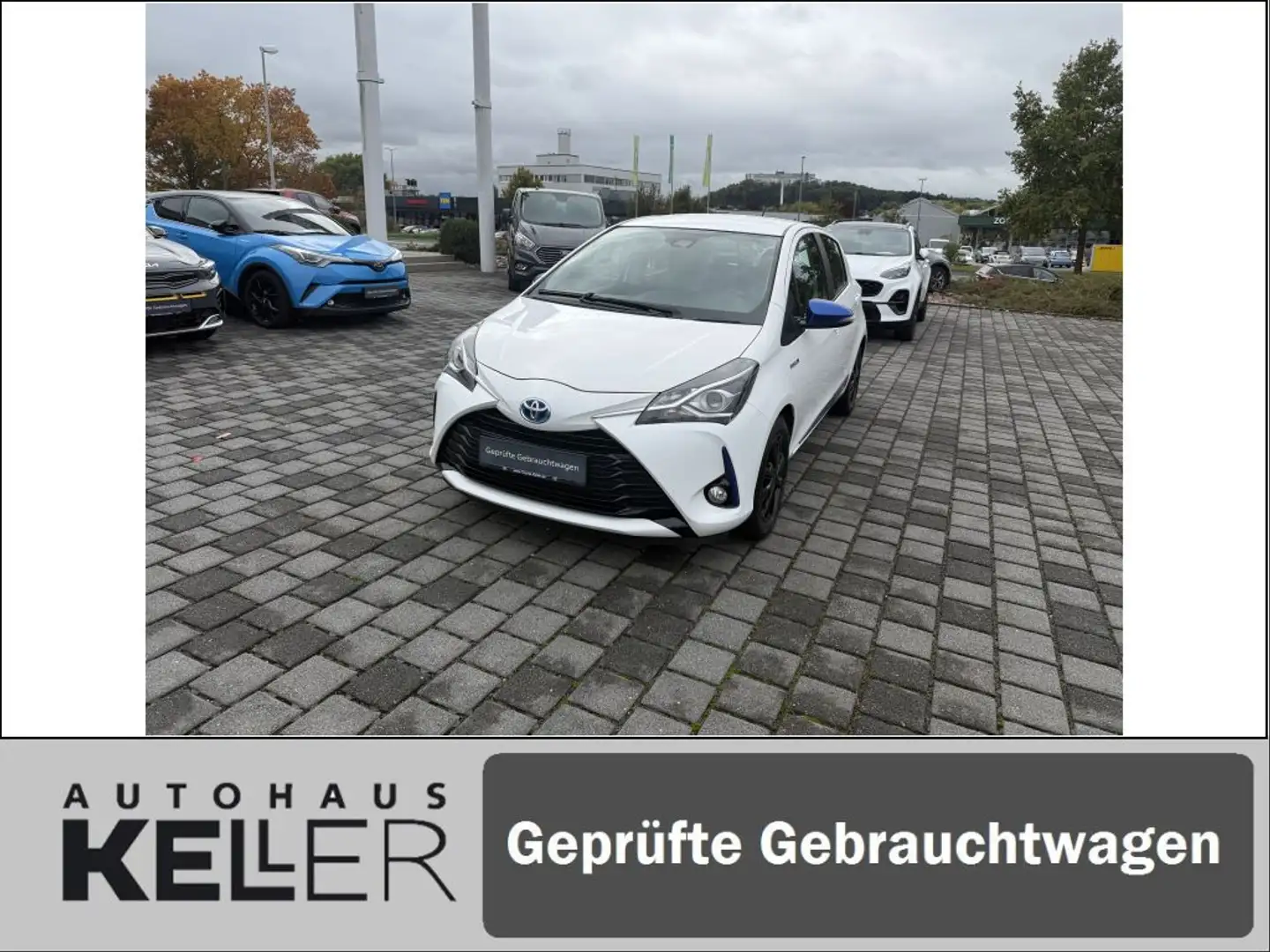 Toyota Yaris Hybrid 1.5 VVT-i Comfort Blanc - 1