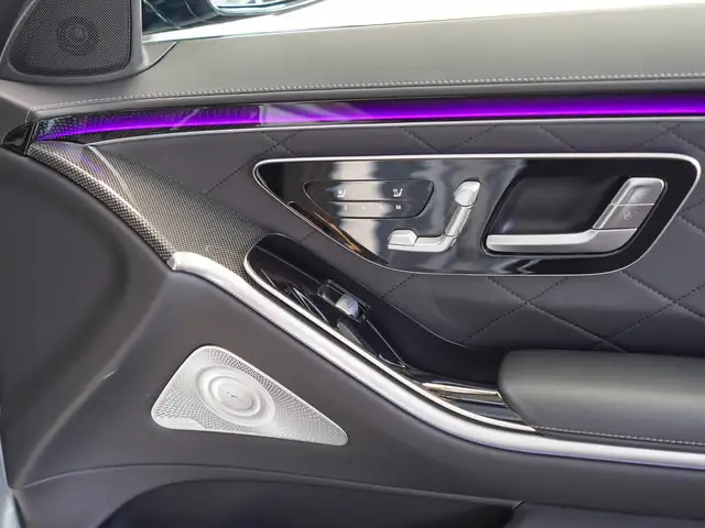 Mercedes-Benz S-Class view 12