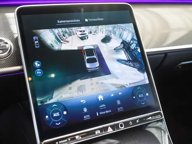 Mercedes-Benz S-Class view 25