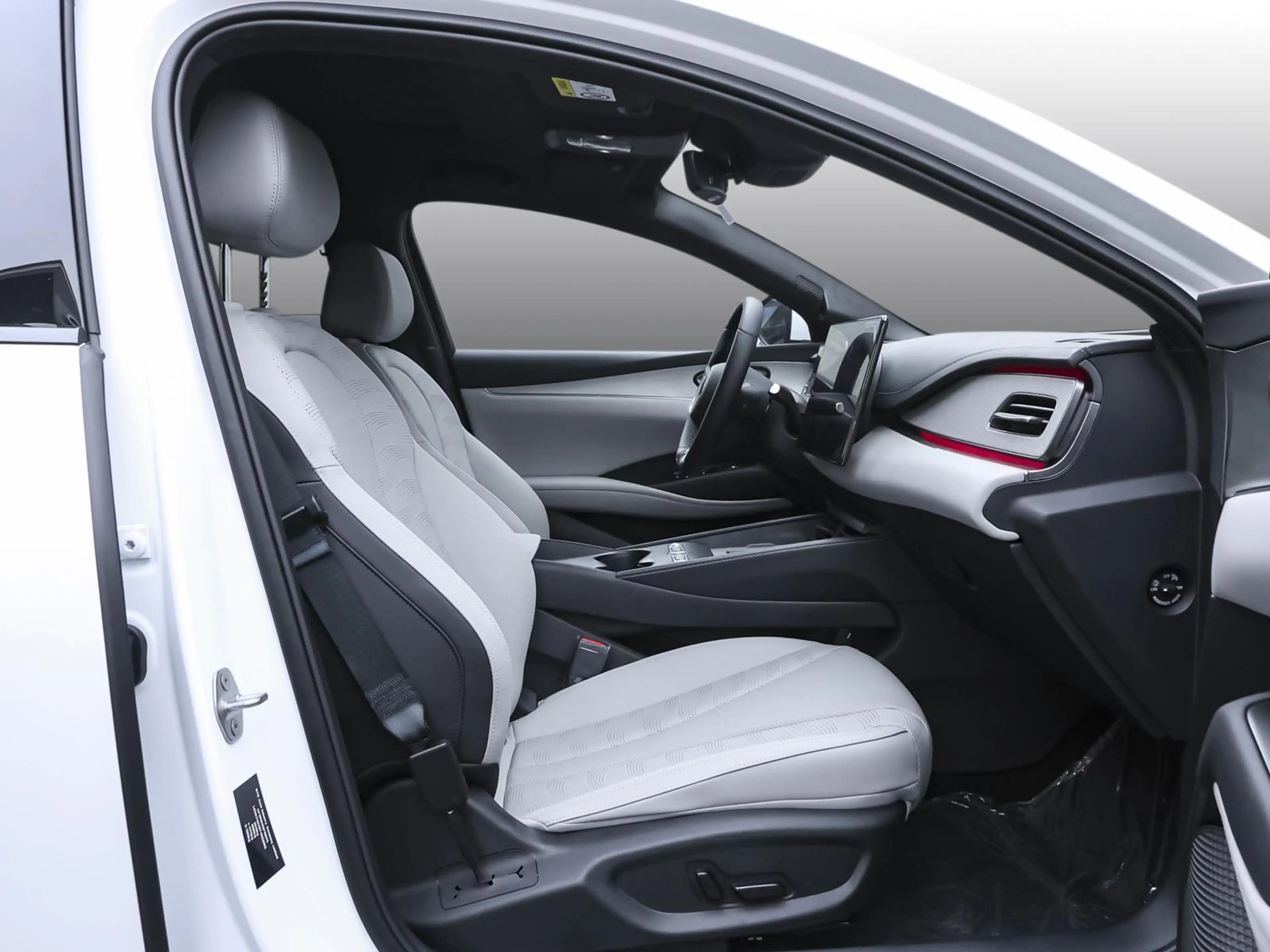 BYD Seal 6 DM-i Touring Comfort PANO NAVI SHZ PDC — photo 3