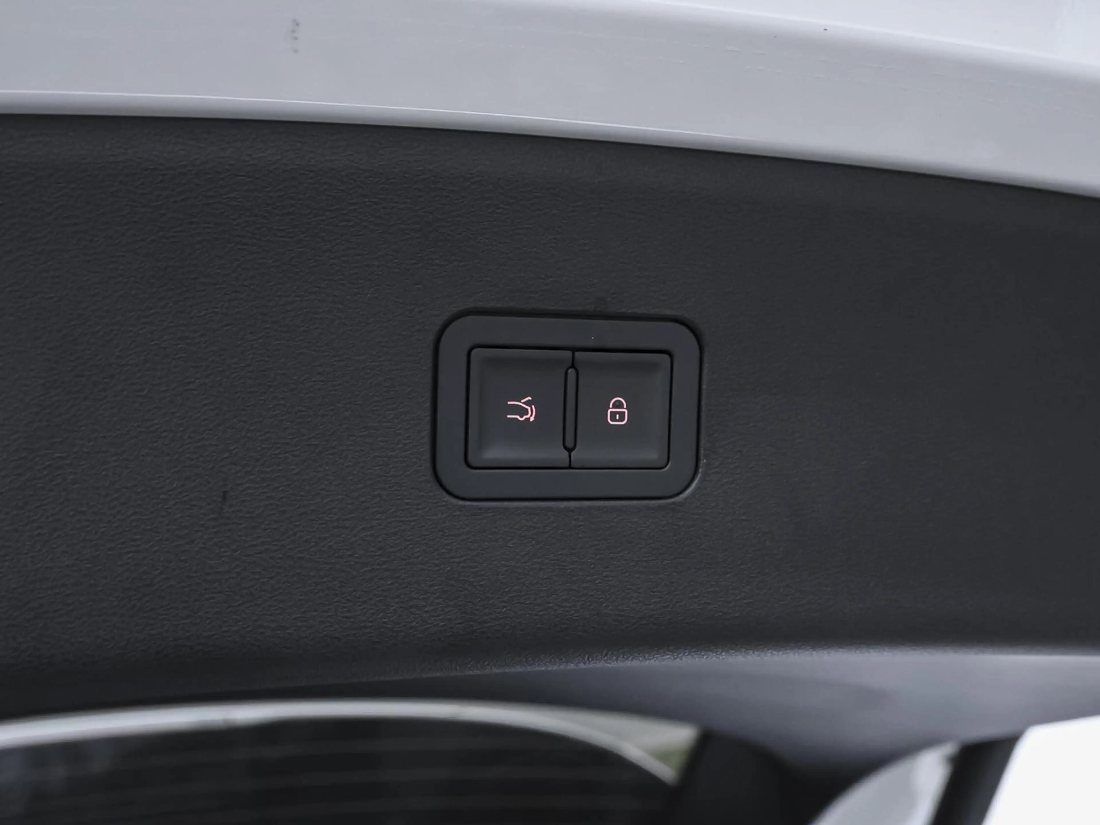 BYD Seal 6 DM-i Touring Comfort PANO NAVI SHZ PDC — photo 9