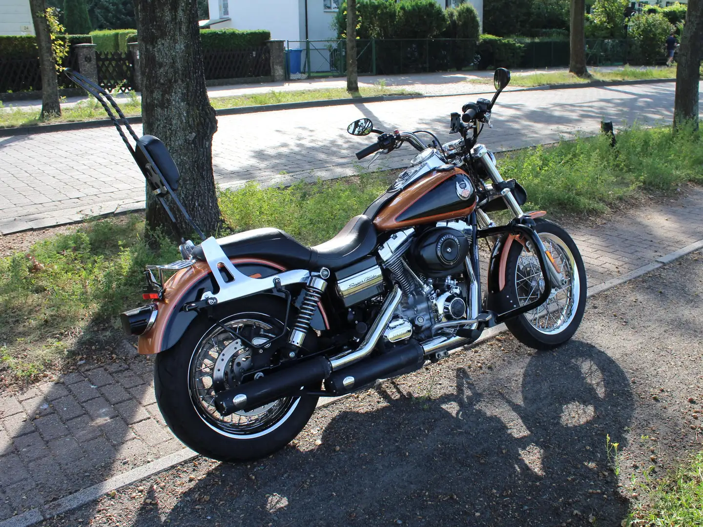 Harley-Davidson Dyna Glide - 2