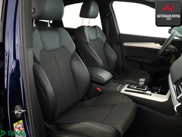Audi Q5 view 12