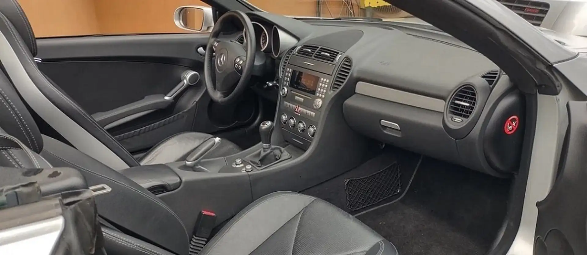 Mercedes-Benz SLK 200 Kompressor Gri - 1