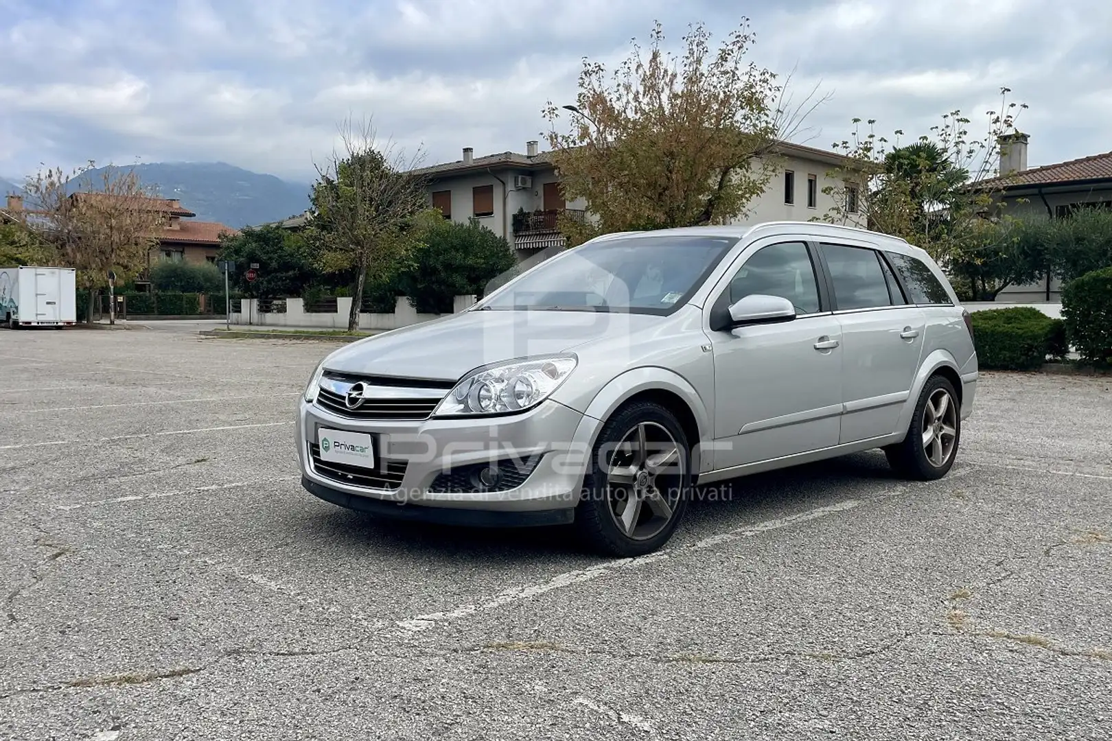 Opel Astra Astra 1.9 CDTI 120CV Station Wagon Cosmo Argento - 1