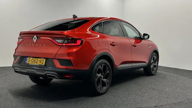 Renault Arkana view 5
