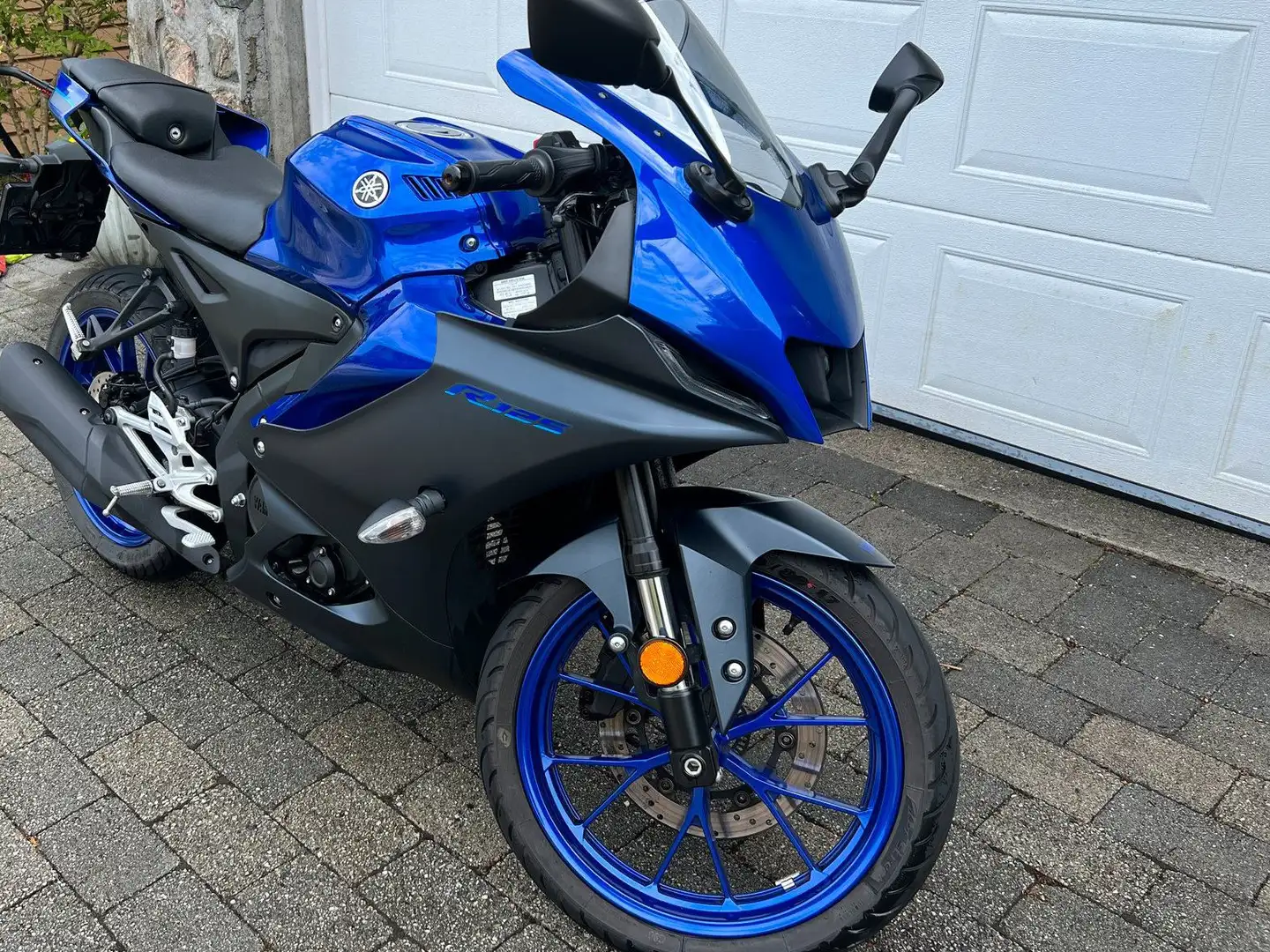 Yamaha YZF-R125 Bleu - 1