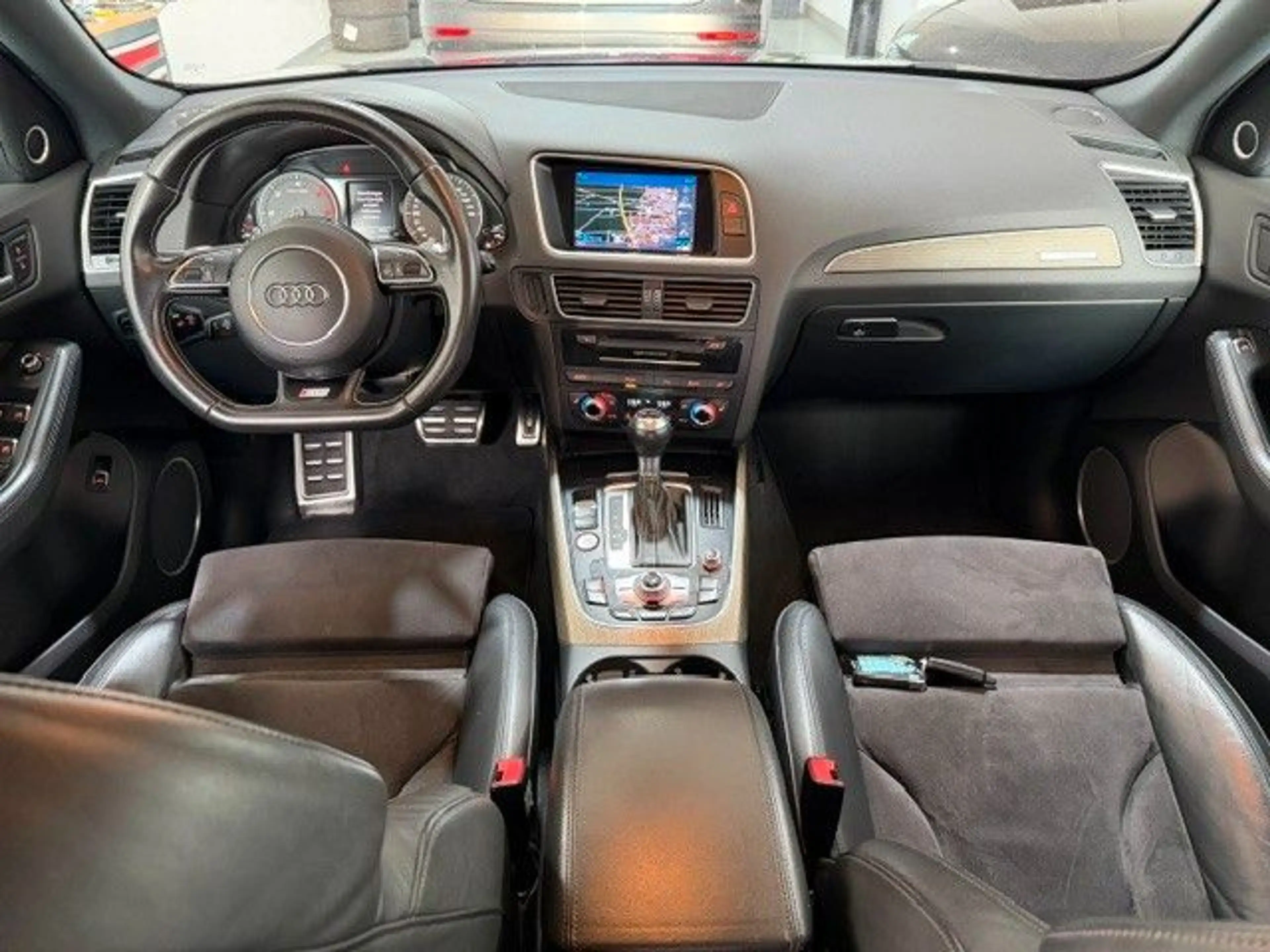 Audi SQ5 3.0TDI LEDER-ALC,AHK,DAB,B&O,STANDHEIZUNG — photo 3