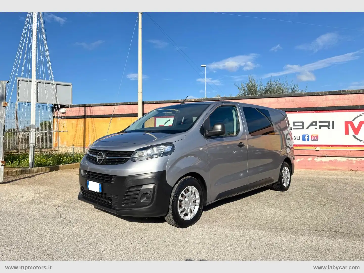 Opel Vivaro VIVARO DOPP.CABINA 1.5 CDTI 120CV 6 POSTI Grigio - 1