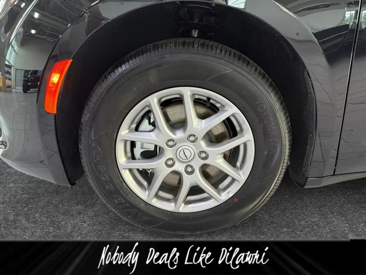 Chrysler Grand Caravan photo Chrysler Grand Caravan