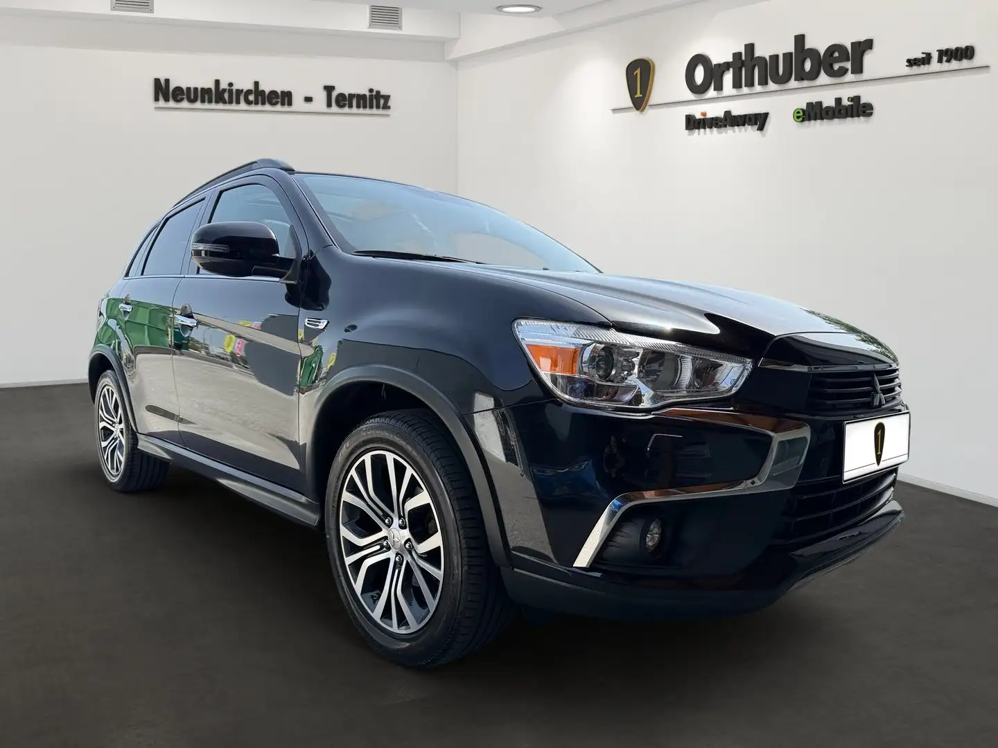 Mitsubishi ASX 2,2 DI-D Instyle Aut. Schwarz - 2