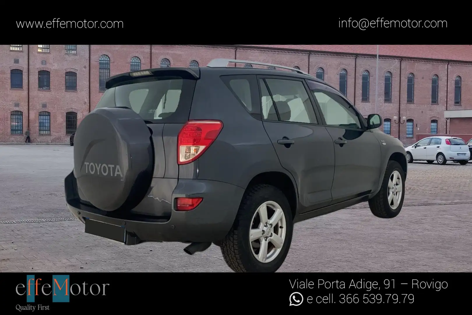Toyota RAV 4 RAV4 2.2 d-4d Sol 136cv dpf Grau - 2