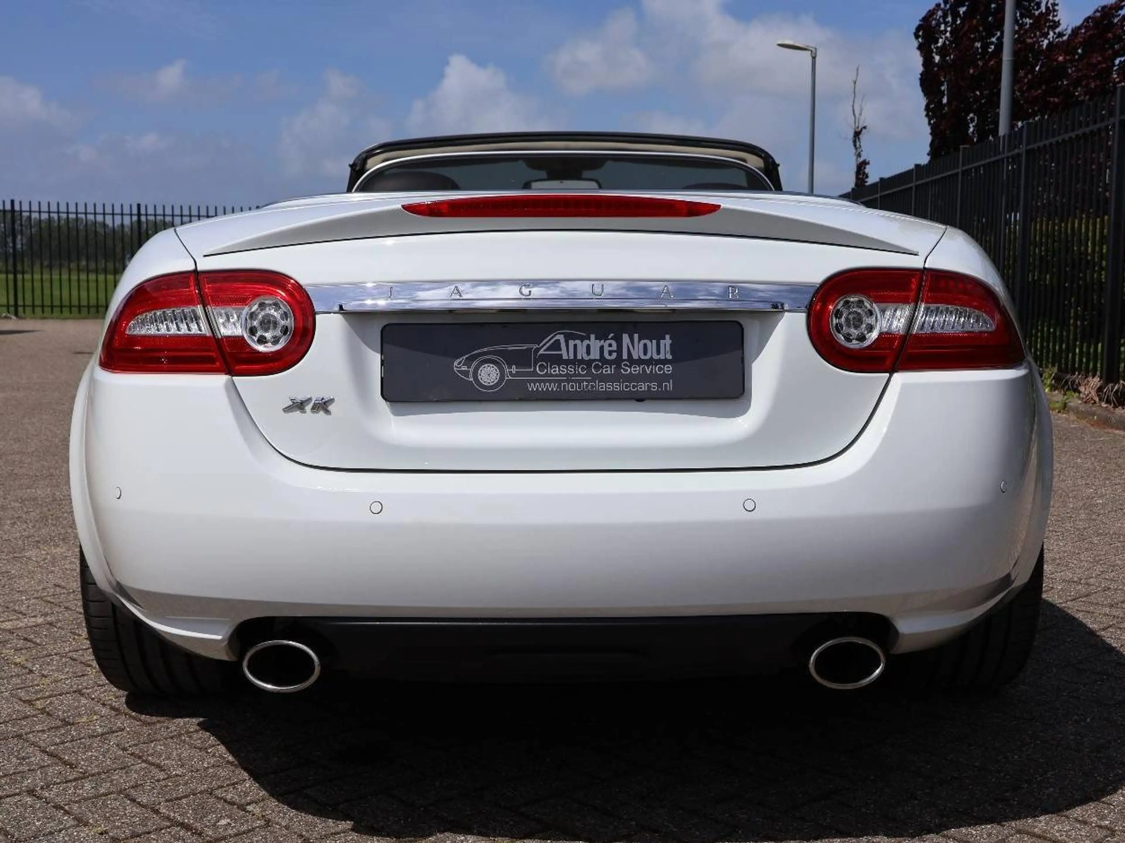 Jaguar XK 5.0 V8 Convertible — photo 8
