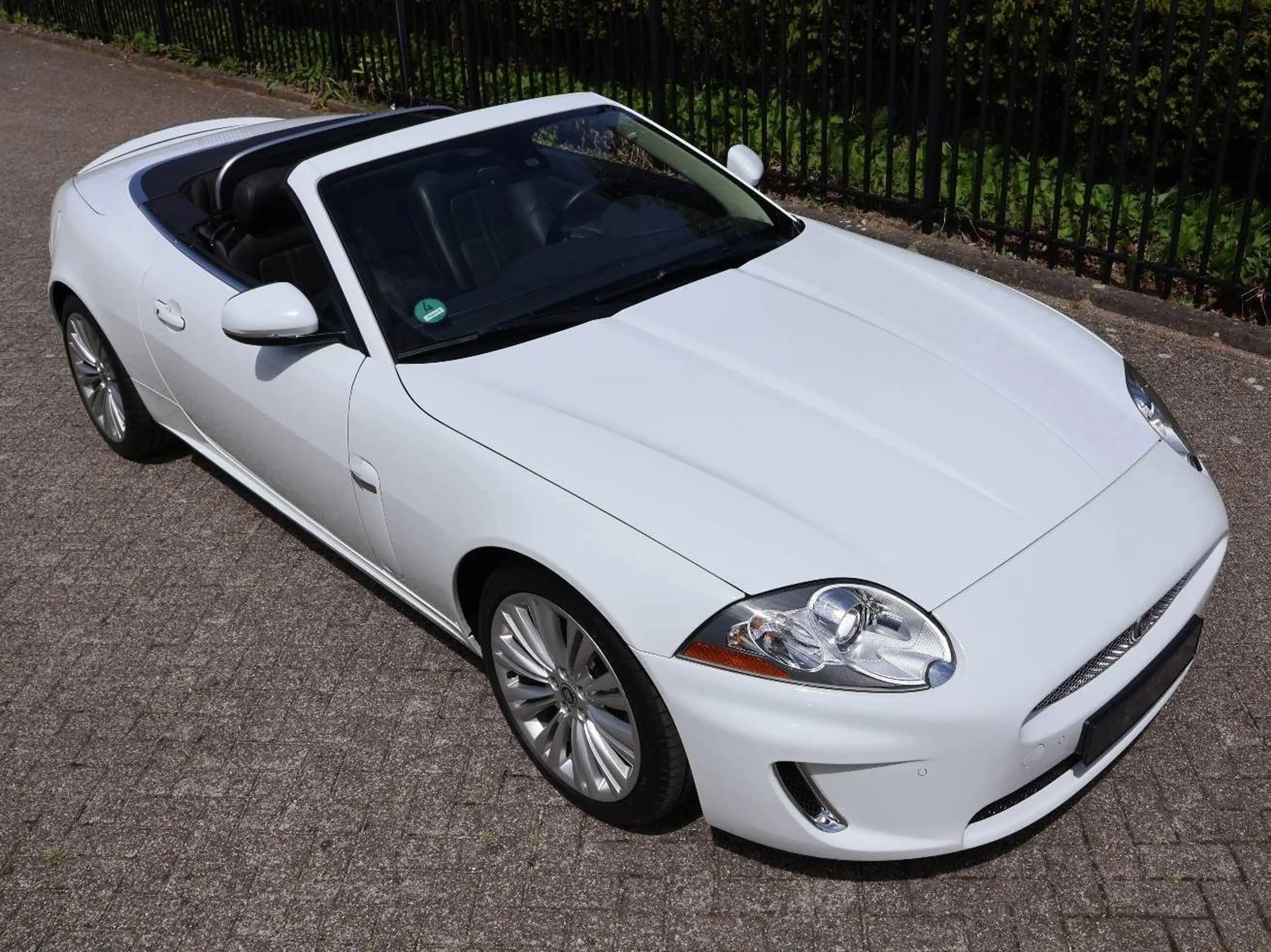 Jaguar XK 5.0 V8 Convertible — photo 14