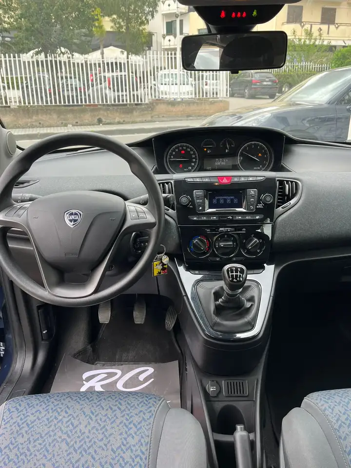 Lancia Ypsilon 2022 — фото 7
