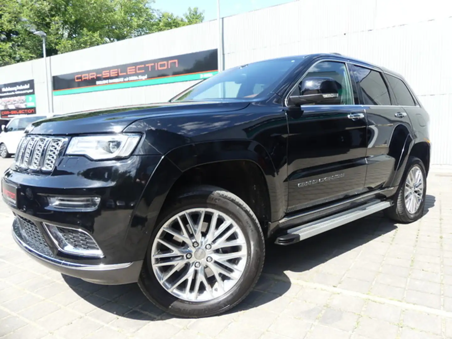 Jeep Grand Cherokee 3.0 CRD Summit PANO/KAM/ACC/20LM Negru - 2