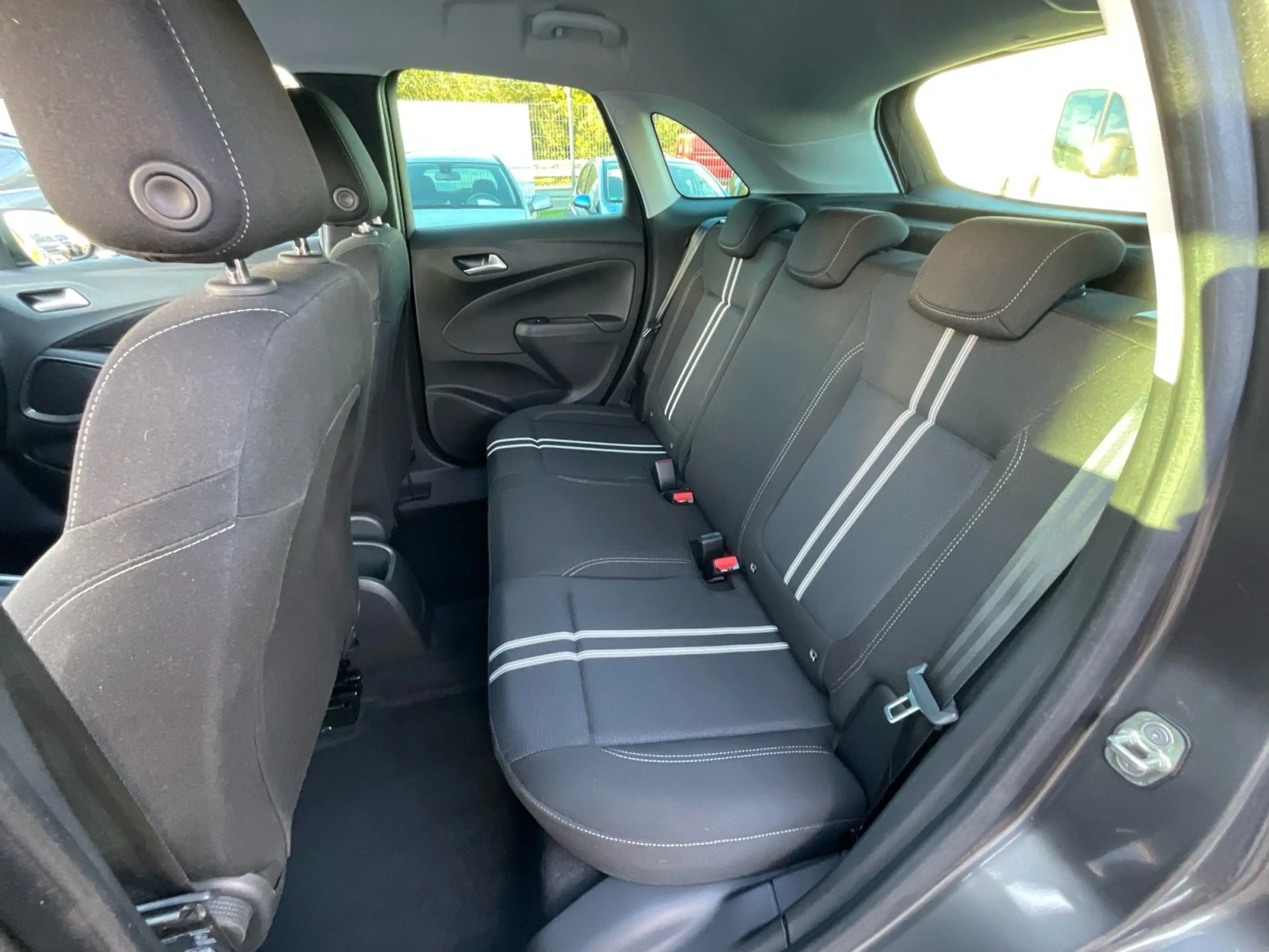 Opel Crossland 1.2 Turbo Elegance AUTOMATIK — photo 12