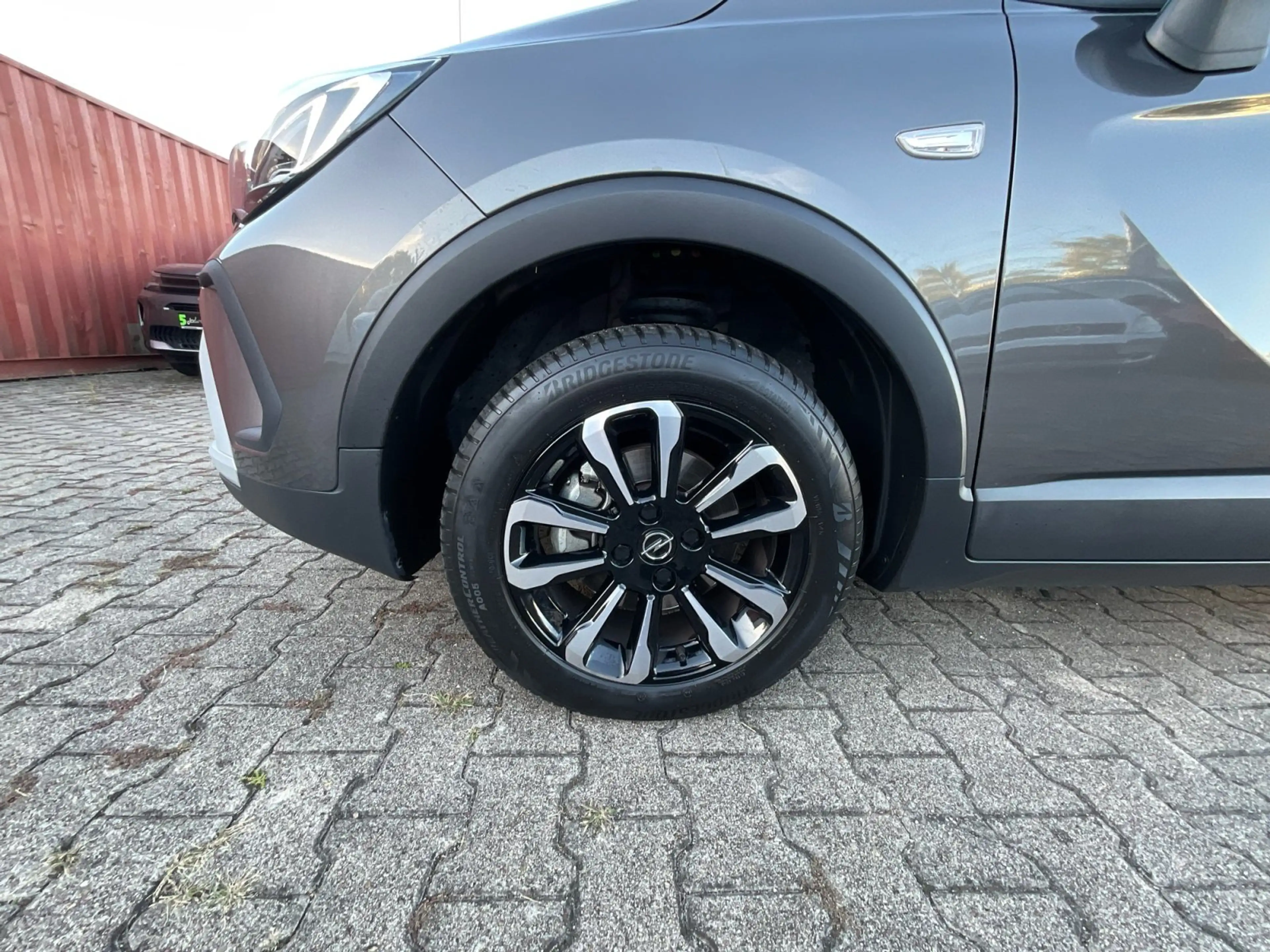 Opel Crossland 1.2 Turbo Elegance AUTOMATIK — photo 10