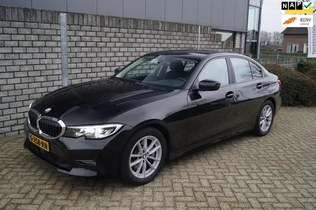 BMW 330 3-serie 330i Executive Edition Autom Navi Clima Ad
