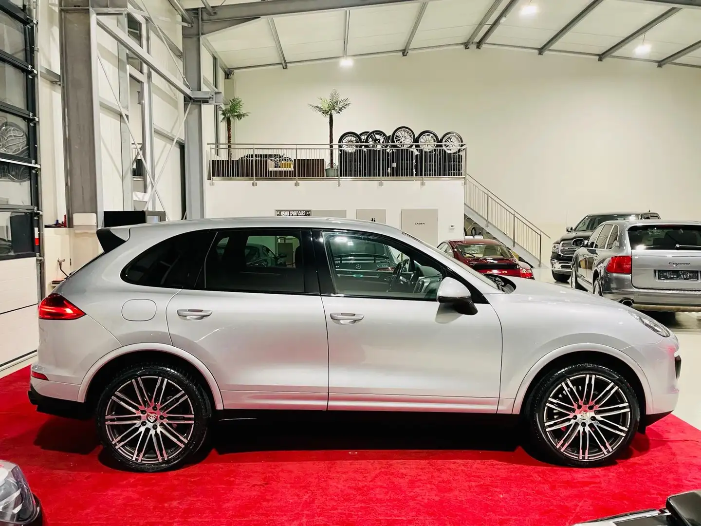 Porsche Cayenne 3.0d Silber - 2