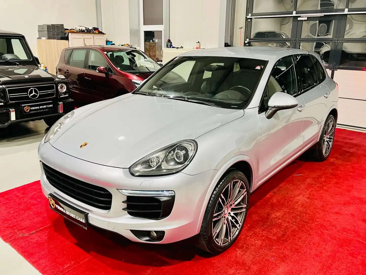 Porsche Cayenne 3.0d Silber - 1