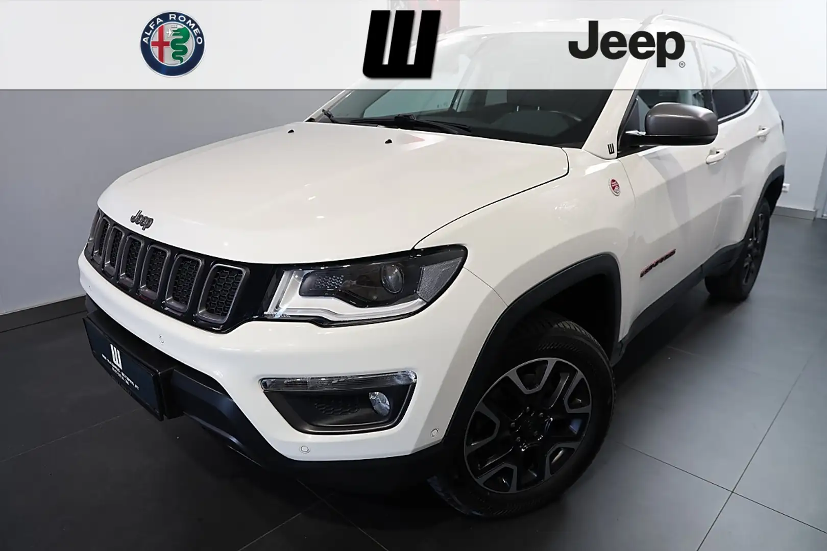 Jeep Compass 2,0 MultiJet AWD 9AT 170 Trailhawk Aut. Weiß - 1