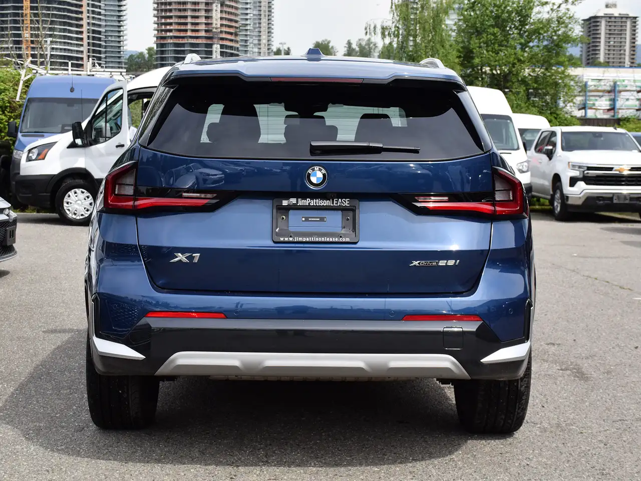 BMW X1 photo BMW X1