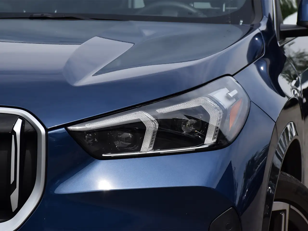 BMW X1 photo BMW X1
